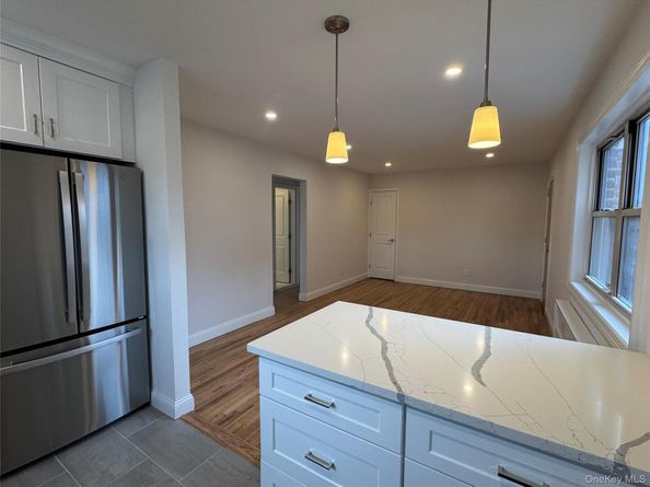 131-30 Laurelton Parkway Lower, Laurelton NY 11422