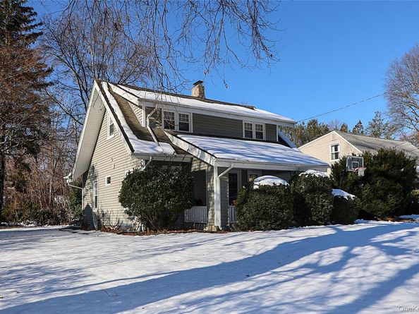 35 Francis Terrace, Glen Cove NY 11542