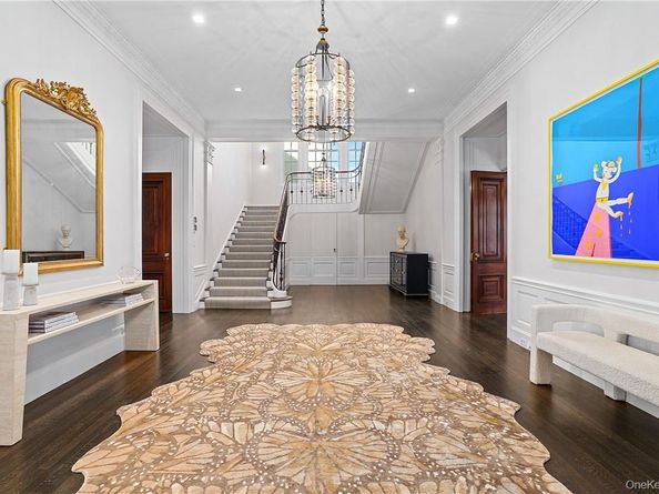 99 Mamaroneck Road, Scarsdale NY 10583