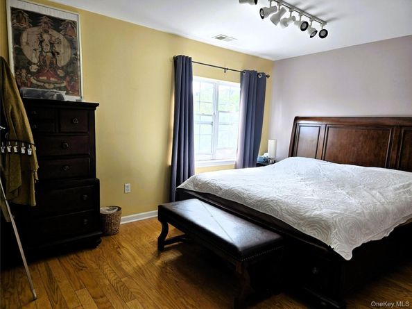 122-16 Powells Cove Boulevard 123, College Point NY 11356