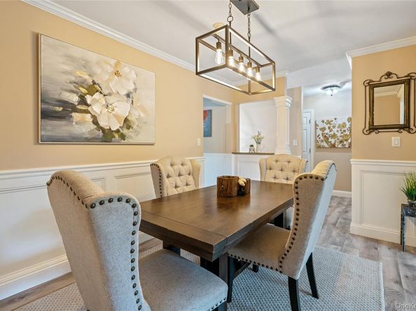 8 Eucalyptus Court 8, Selden NY 11784