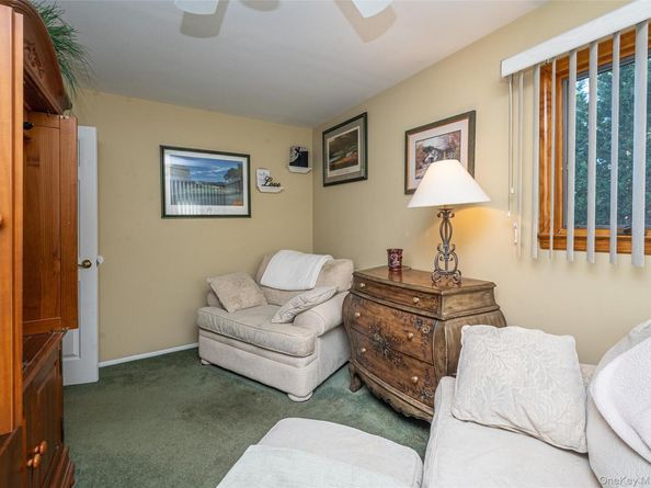 34 Scherer Street, Bethpage NY 11714