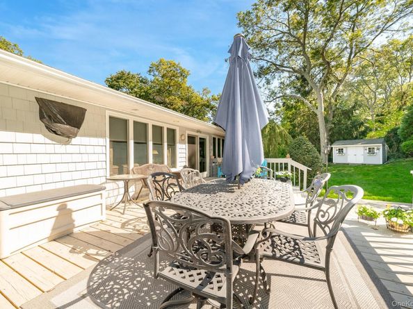48 Glenwood Drive, Hauppauge NY 11788