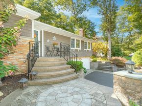 48 Glenwood Drive, Hauppauge NY 11788