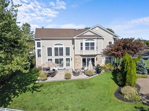 77 Hamlet Drive, Mount Sinai NY 11766
