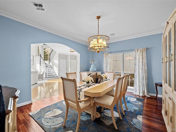 77 Hamlet Drive, Mount Sinai NY 11766