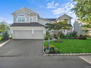 77 Hamlet Drive
