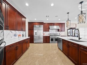 77 Hamlet Drive, Mount Sinai NY 11766