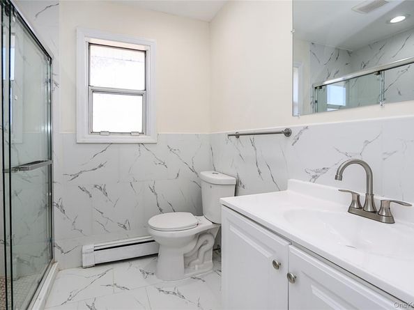 1 Deer Lake Drive, North Babylon NY 11703