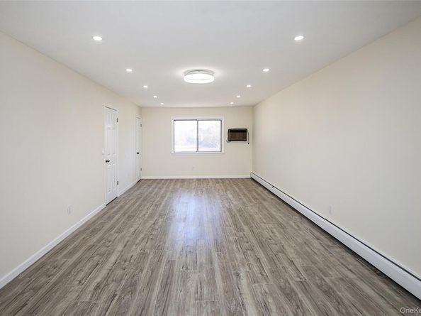 1 Deer Lake Drive, North Babylon NY 11703