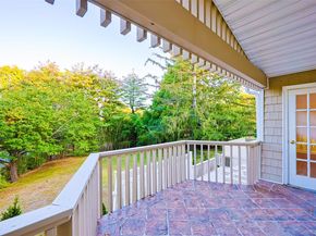36 Red Spring Lane, Glen Cove NY 11542