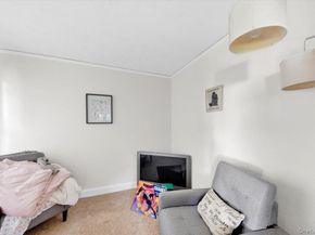35 Washington Avenue N, White Plains NY 10603