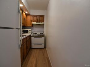 54-44 Little Neck Parkway 5O, Little Neck NY 11362