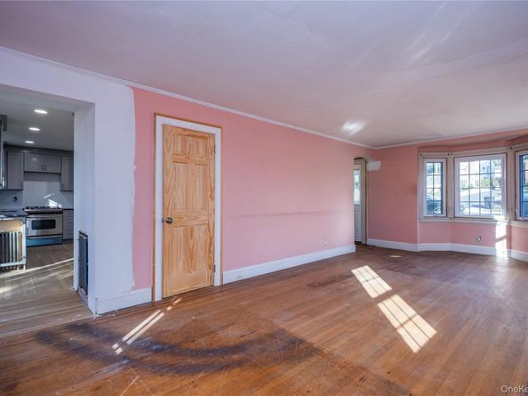 63 Berkshire Road, Yonkers NY 10710