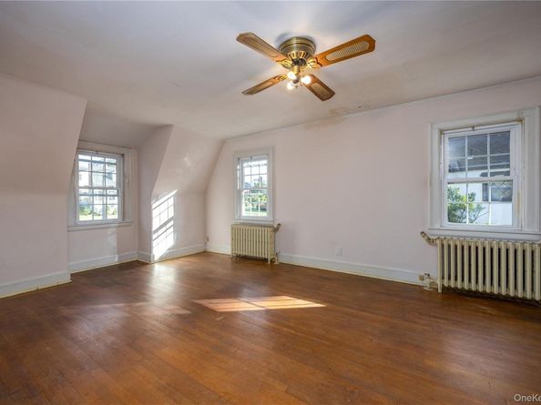 63 Berkshire Road, Yonkers NY 10710