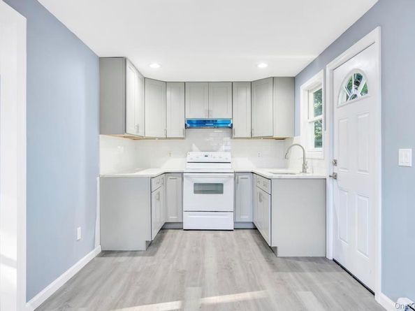 231 Elm Road W, Mastic Beach NY 11951