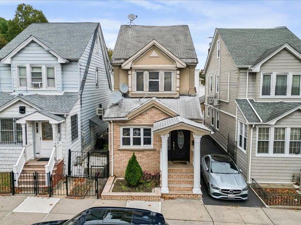 84-05 102nd Street, Richmond Hill NY 11418