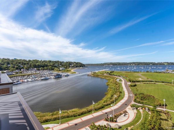 100 Garvies Point Road 1309, Glen Cove NY 11542