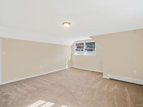 22 5th Avenue, Smithtown NY 11787