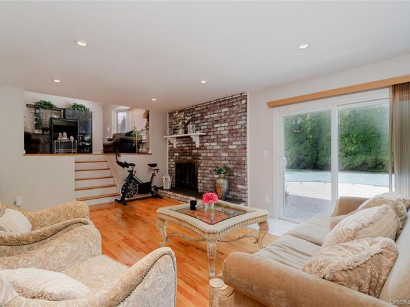 32 Dover Hill Drive, Nesconset NY 11767