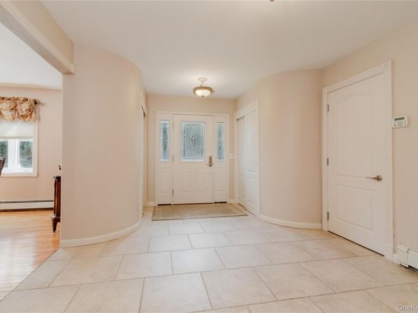 32 Dover Hill Drive, Nesconset NY 11767