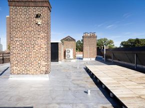 83-09 Talbot 6L, Kew Gardens NY 11415