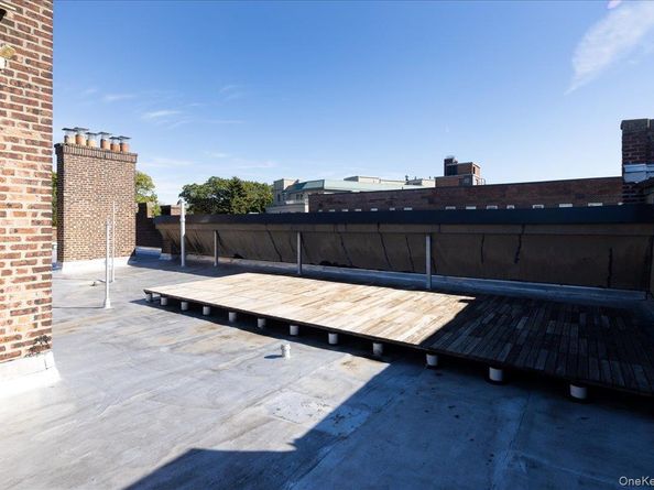 83-09 Talbot 6L, Kew Gardens NY 11415