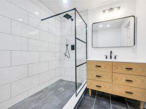 21 Van Brunt Road, Broad Channel NY 11693