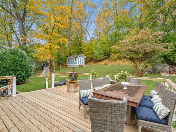 33 Dogwood Lane, Locust Valley NY 11560