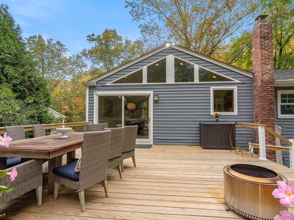 33 Dogwood Lane, Locust Valley NY 11560