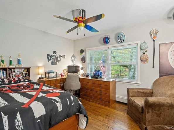 33 Dogwood Lane, Locust Valley NY 11560