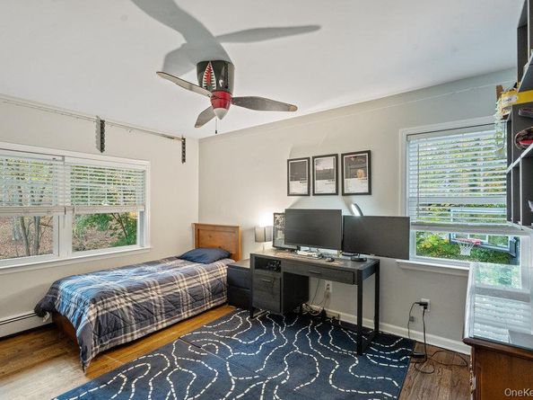 33 Dogwood Lane, Locust Valley NY 11560