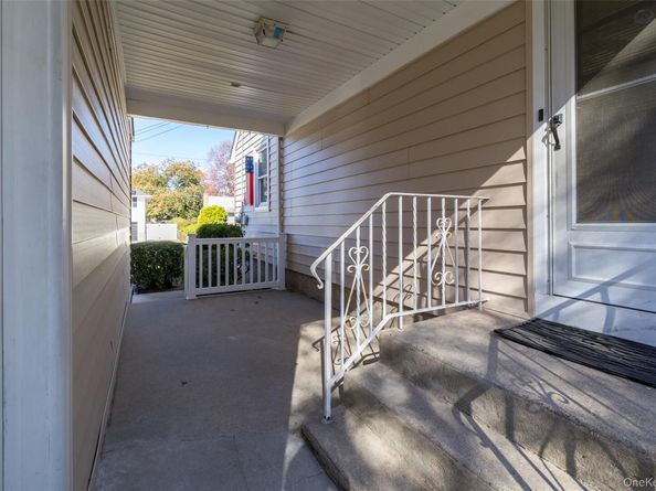 2360 Hamilton Road, North Bellmore NY 11710