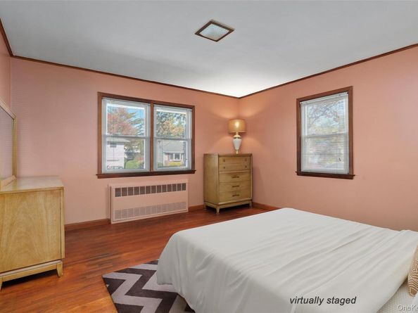 2360 Hamilton Road, North Bellmore NY 11710