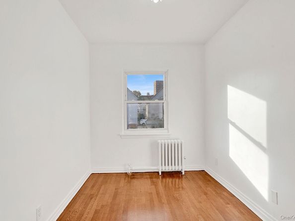 102-12 62nd Road, Forest Hills NY 11375