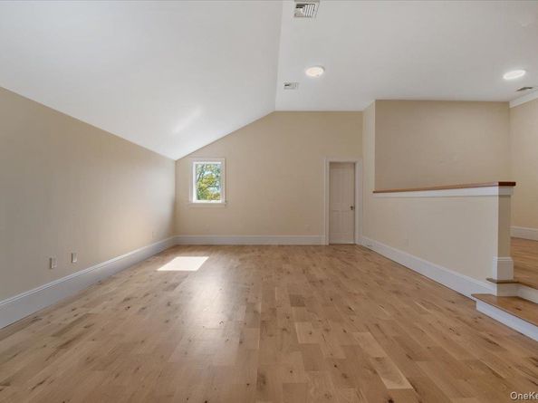 17 Moriches Avenue, East Moriches NY 11940