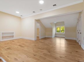 17 Moriches Avenue, East Moriches NY 11940