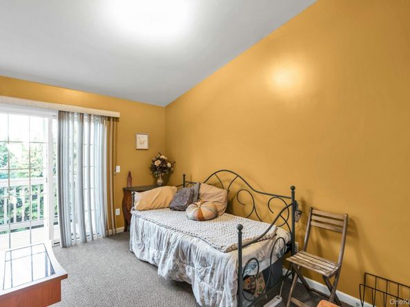 1120 Willow Lane, Valley Stream NY 11580