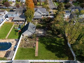 331 Mineola Boulevard, Mineola NY 11501