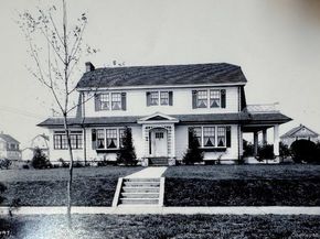 331 Mineola Boulevard, Mineola NY 11501