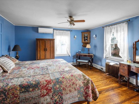 331 Mineola Boulevard, Mineola NY 11501