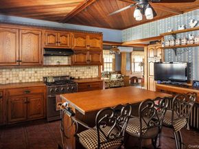 331 Mineola Boulevard, Mineola NY 11501