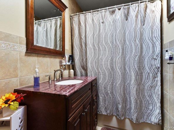 1012 Vincent Avenue, Bronx NY 10465