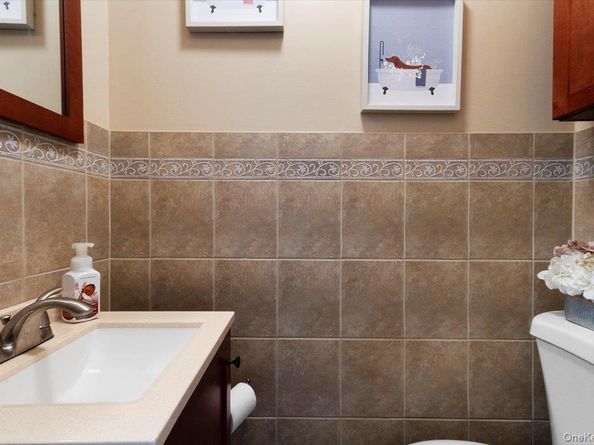 1012 Vincent Avenue, Bronx NY 10465