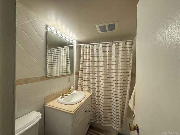 25 Lake Street 6K, White Plains NY 10603