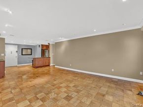 25 Lake Street 6K, White Plains NY 10603