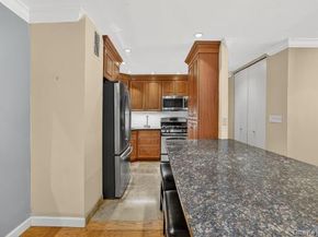 25 Lake Street 6K, White Plains NY 10603