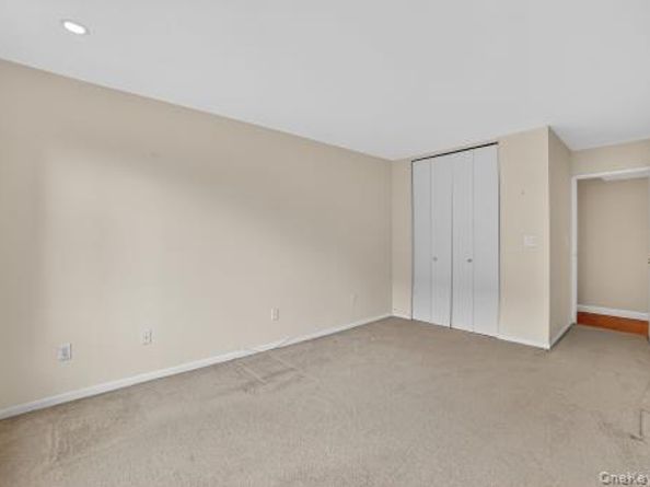 25 Lake Street 6K, White Plains NY 10603