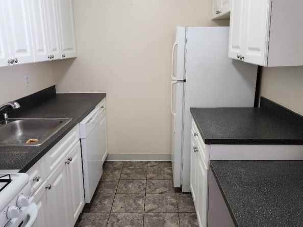 226 Pointe 226, Coram NY 11727