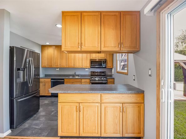15 Whalen Street, North Babylon NY 11703